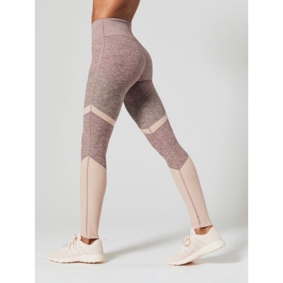 ALO Yoga Yogasoft Shelia Legging Smoky Quartz - Picture 1 of 4